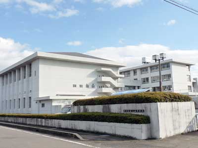 関市立桜ヶ丘中学校